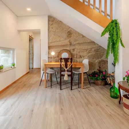 Ferienhaus Rustic & Modern Stone House By Host Wise *