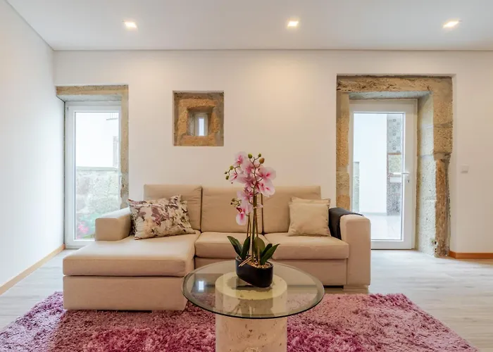 Rustic & Modern Stone House By Host Wise Holiday home Pedroso