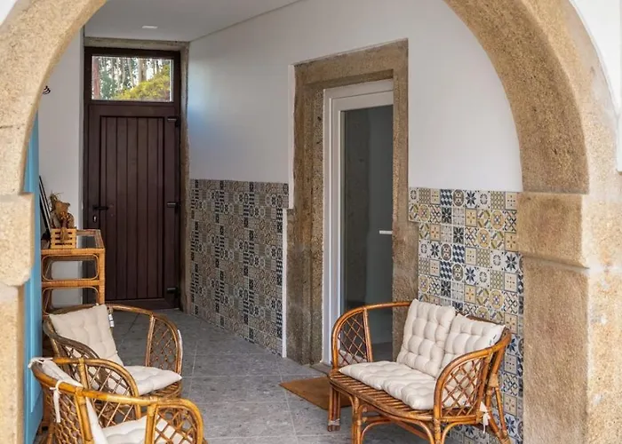 Rustic & Modern Stone House By Host Wise Dom wakacyjny *