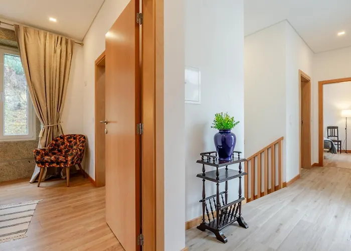 Rustic & Modern Stone House By Host Wise Dom wakacyjny Pedroso