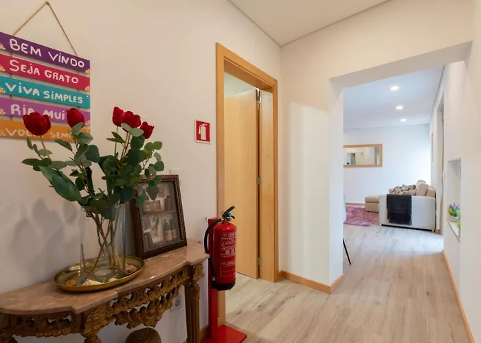 Holiday home Rustic & Modern Stone House By Host Wise *